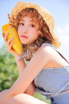 可以强互动女性脱卸衣服游戏